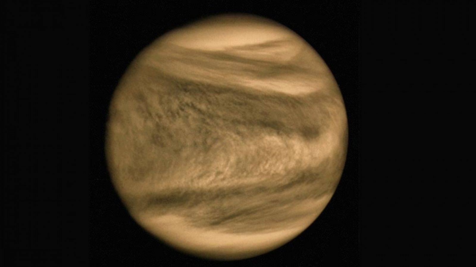 El planeta Venus, en el que la forma de Y se debe a la distorsión que los vientos producen en esta onda.