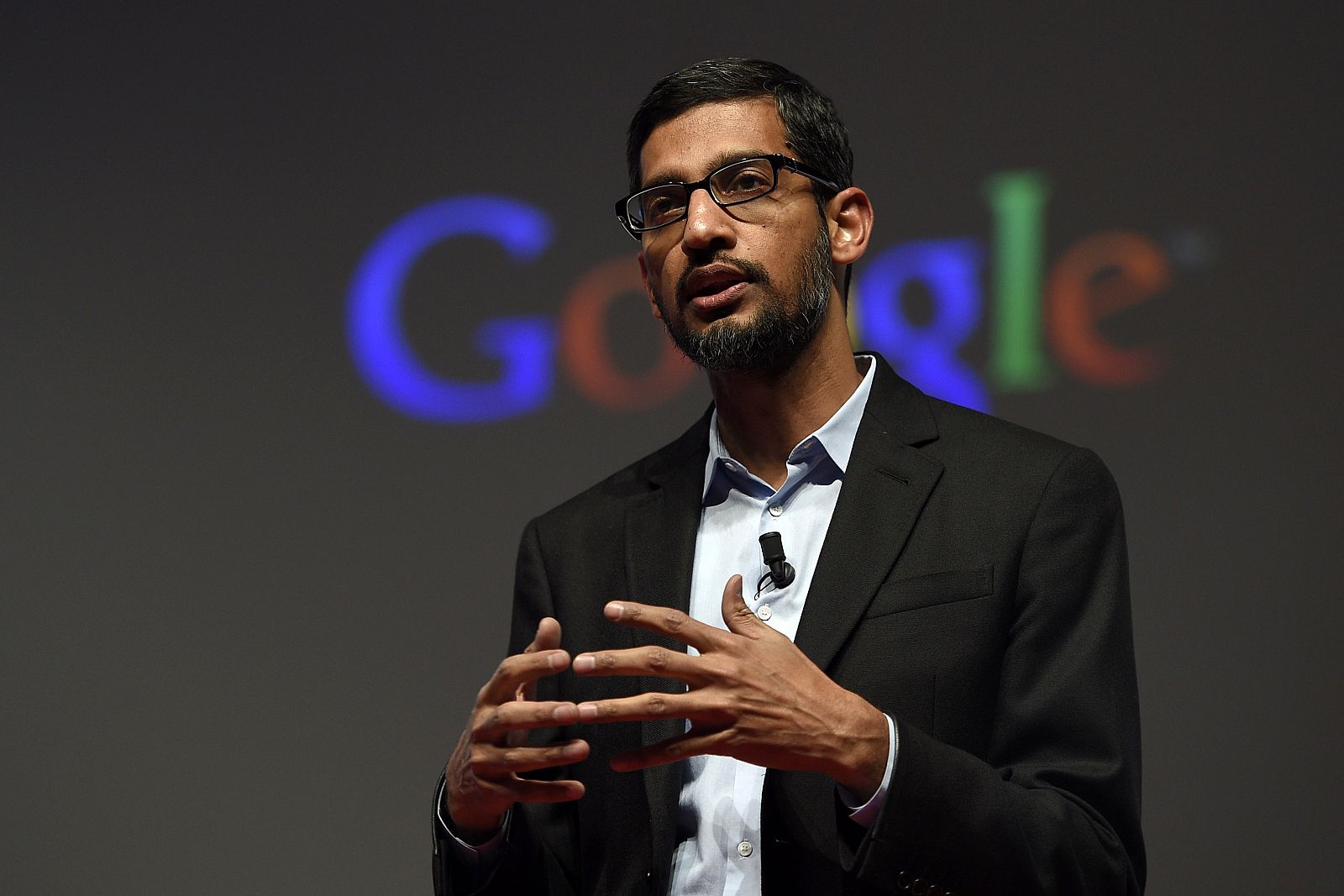 El vicepresidente de Google, Sundar Pichai, durante su intervención en el Mobile World Congress de Barcelona 2015.