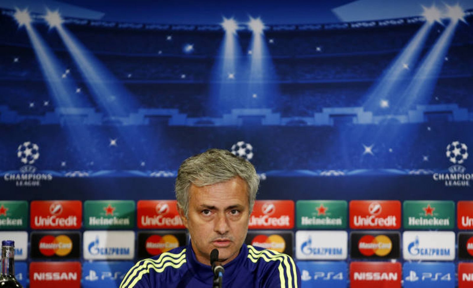El entrenador del Chelsea, José Mourinho, en rueda de prensa