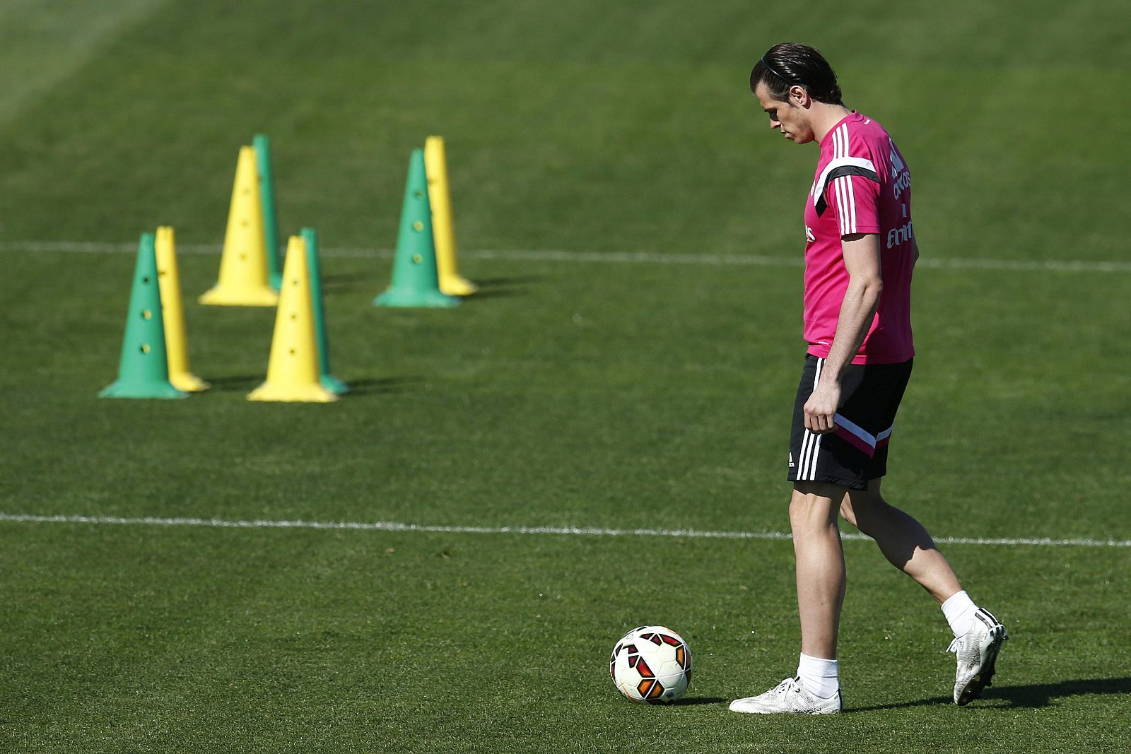 El centrocampista galés del Real Madrid, Gareth Bale, durante el entrenamiento
