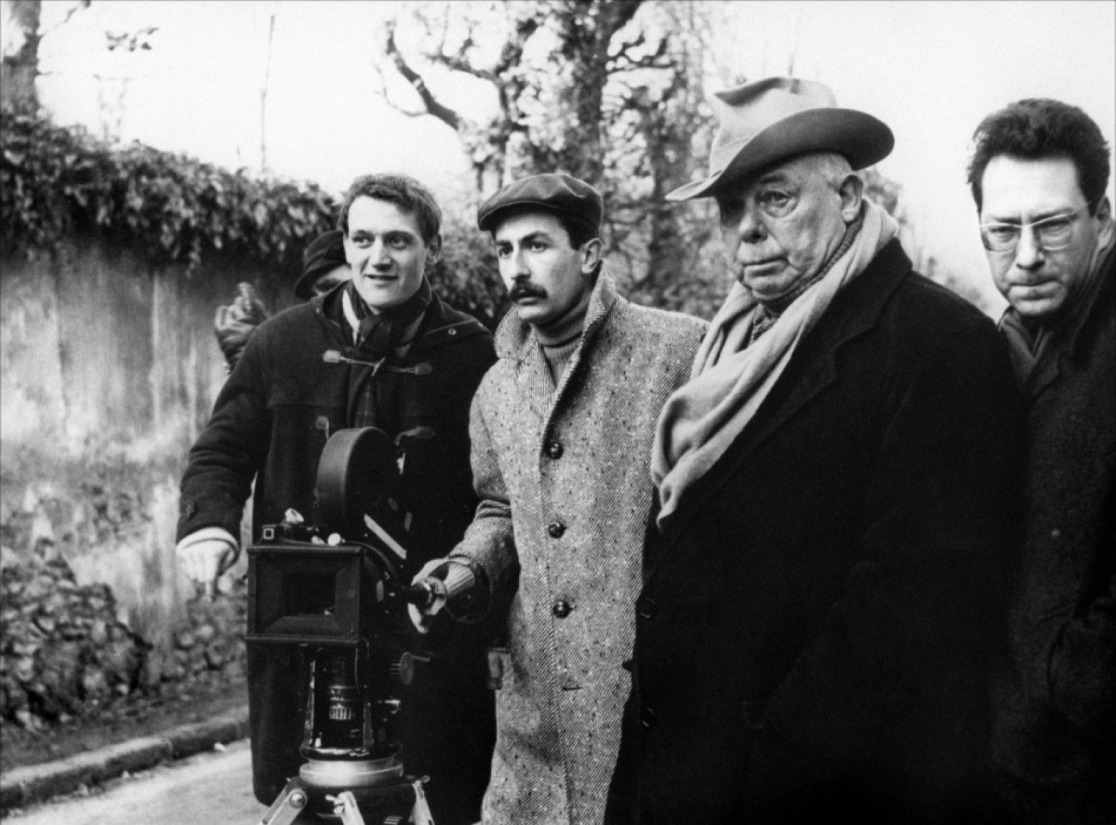 Jean Renoir en el rodaje de 'El cabo atrapado' (1962).