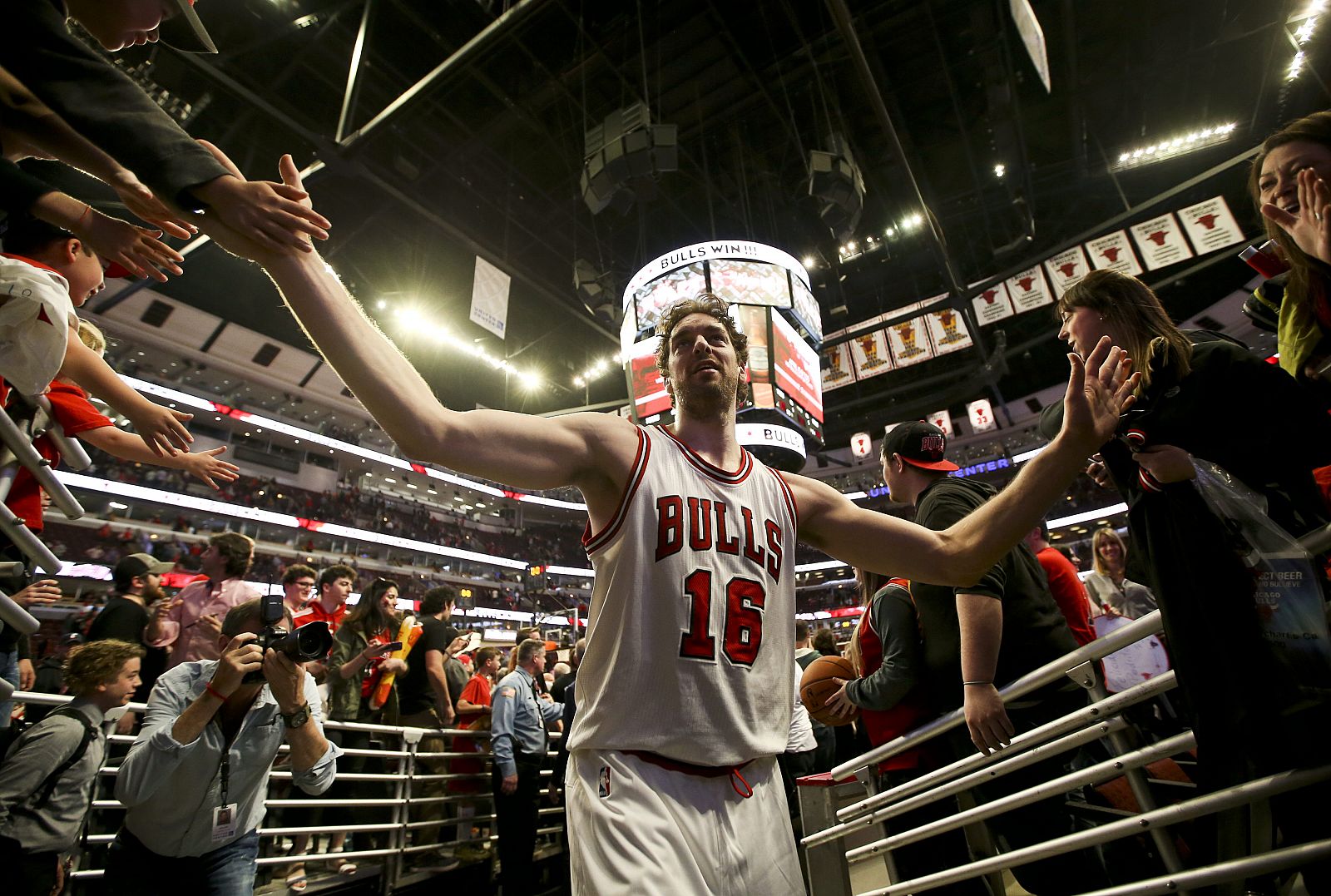 Pau Gasol en un partido con los Bulls.