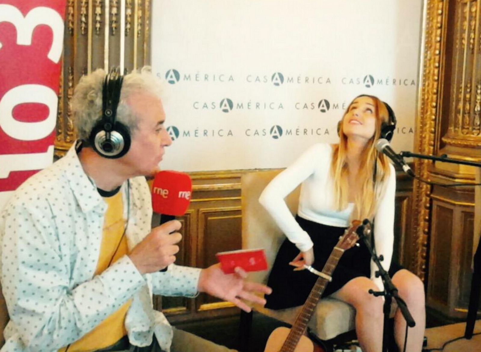 Zahara presenta 'Santa' en directo en Radio 3 desde la Casa de América