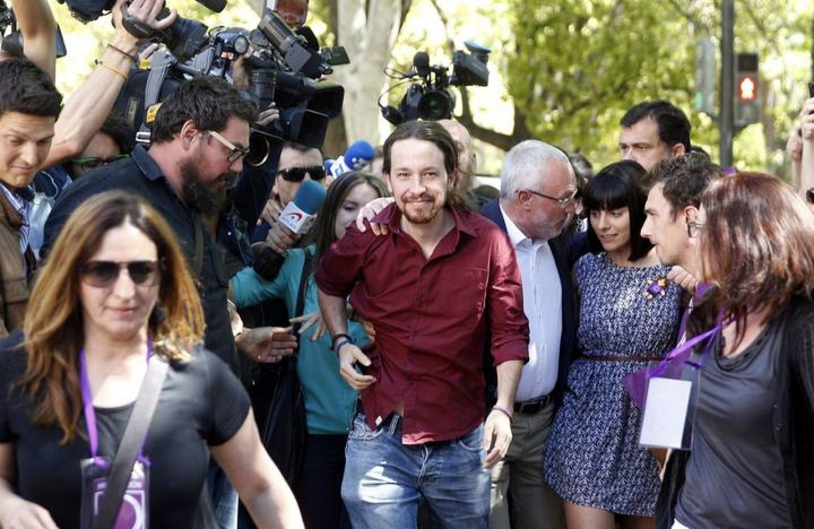 El secretario general del Podemos, Pablo Iglesias, a su llegada a la Universidad de Valencia.