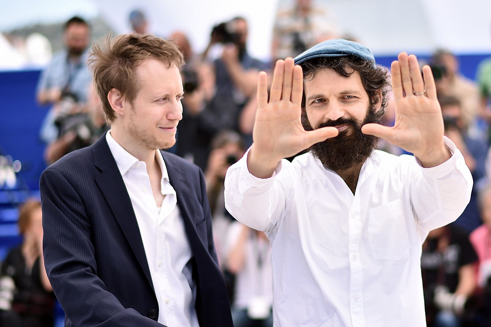 El actor Geza Rhrig y el director húngaro Laszló Nemes en el Festival de Cannes