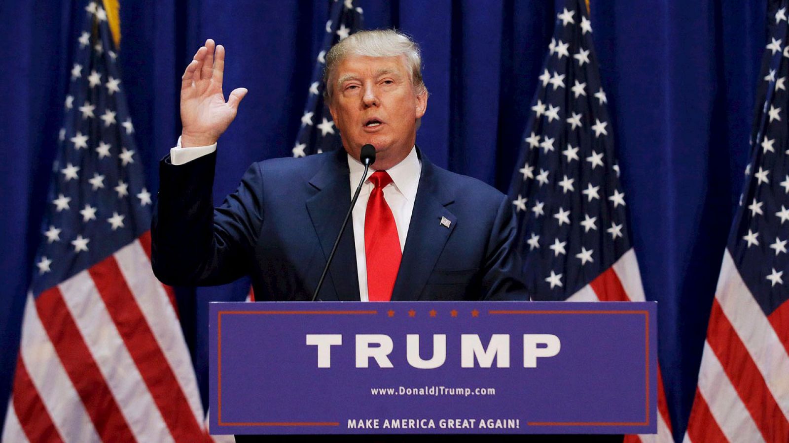 Donald Trump anuncia "oficialmente" a las primarias del Partido Republicano como aspirante a la Casa Blanca.