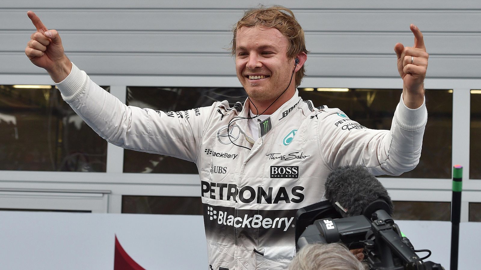 Nico Rosberg celebra su triunfo en el GP de Austria.