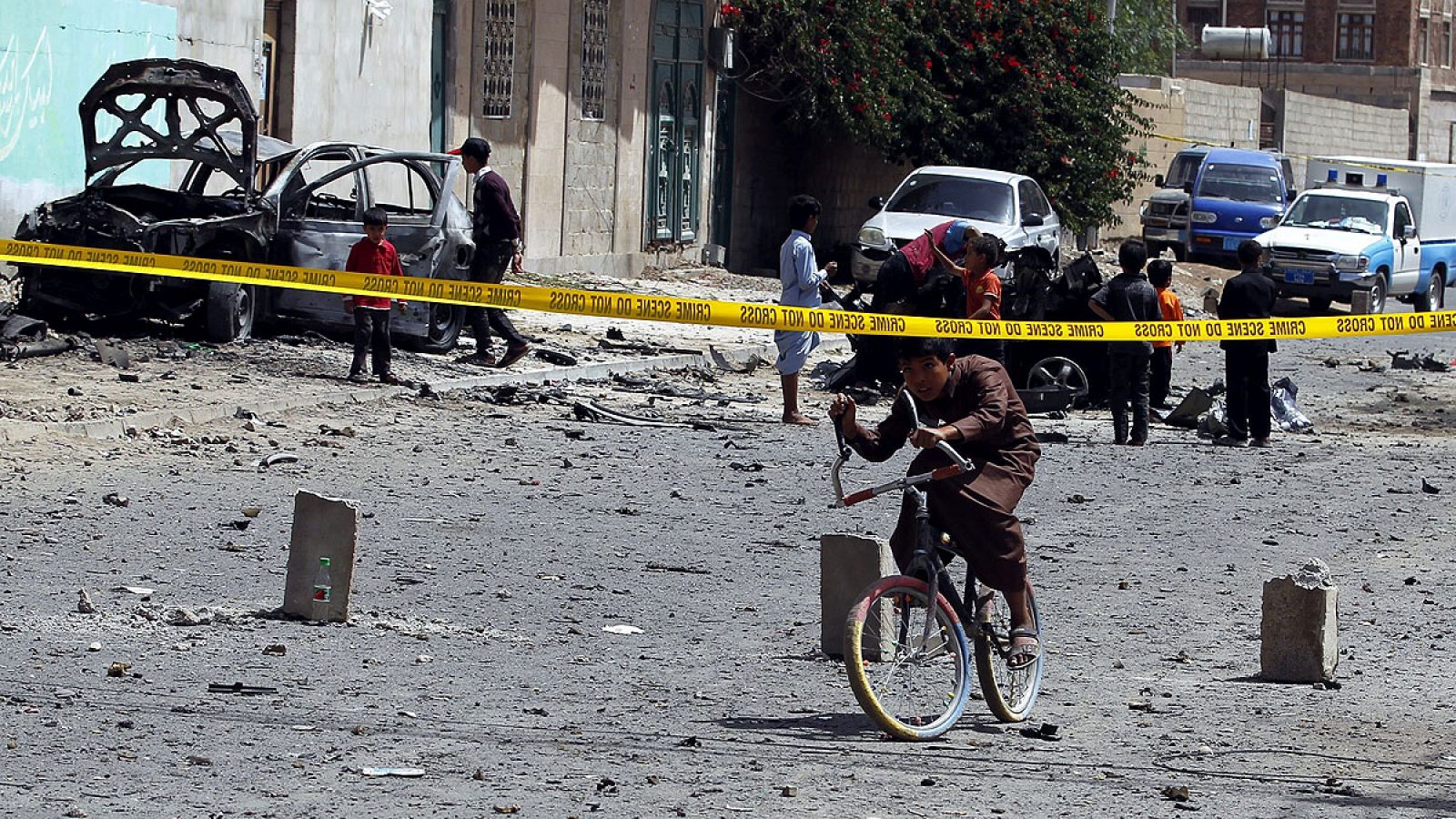 Ataque en Saná (Yemen), donde aumentan los atentados que reivindica a filial yemení del grupo yihadista Estado Islámico (EI).