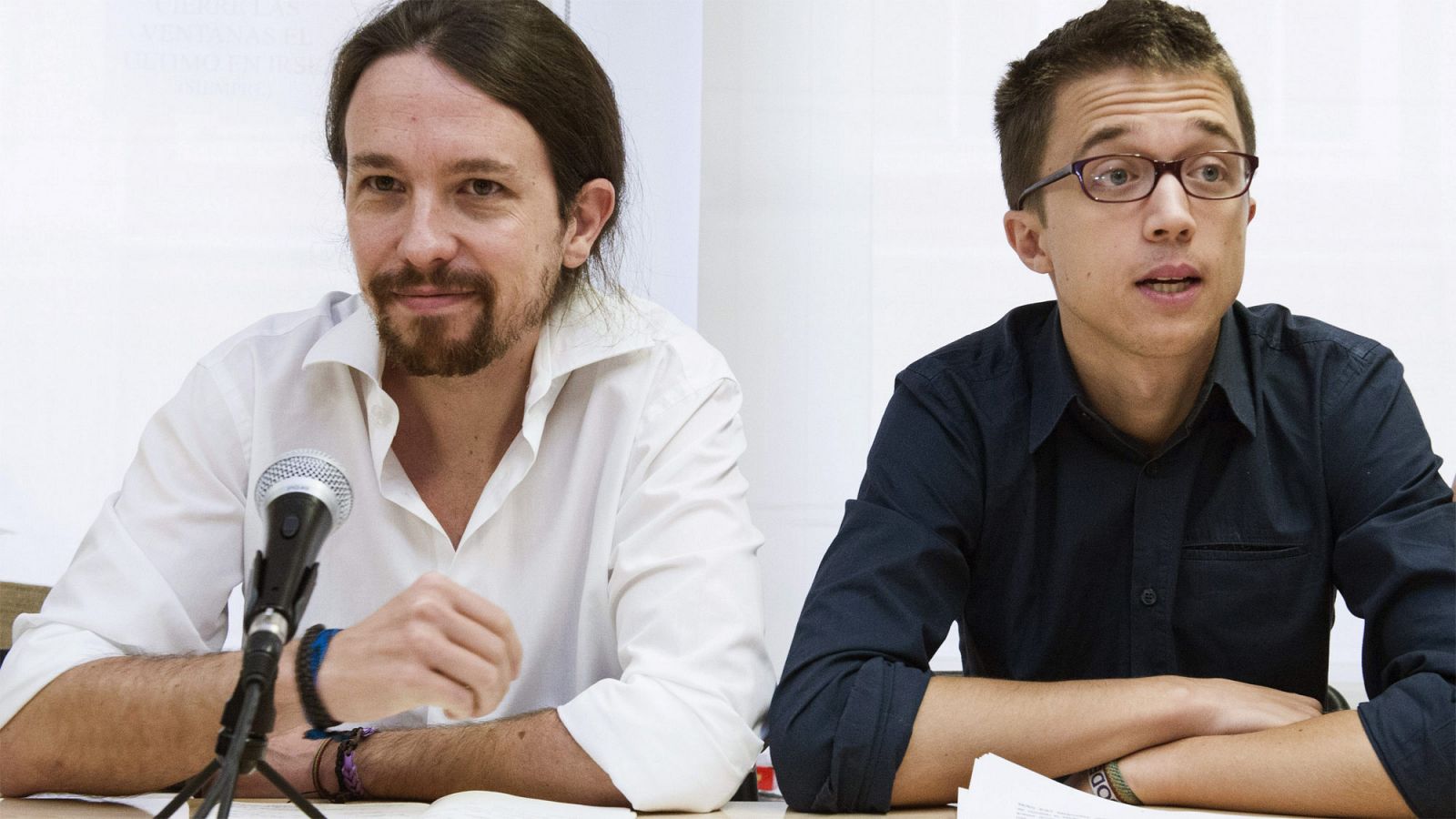 El secretario general de Podemos, Pablo Iglesias, y el número dos, Íñigo Errejón, intervienen ante el Consejo Ciudadano de Podemos.
