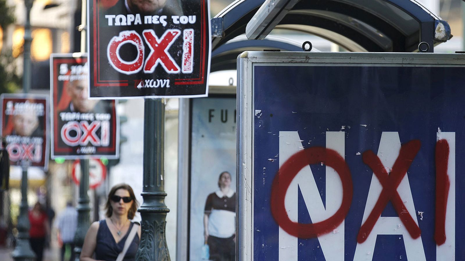 La sociedad griega se muestra muy dividida respecto a la consulta