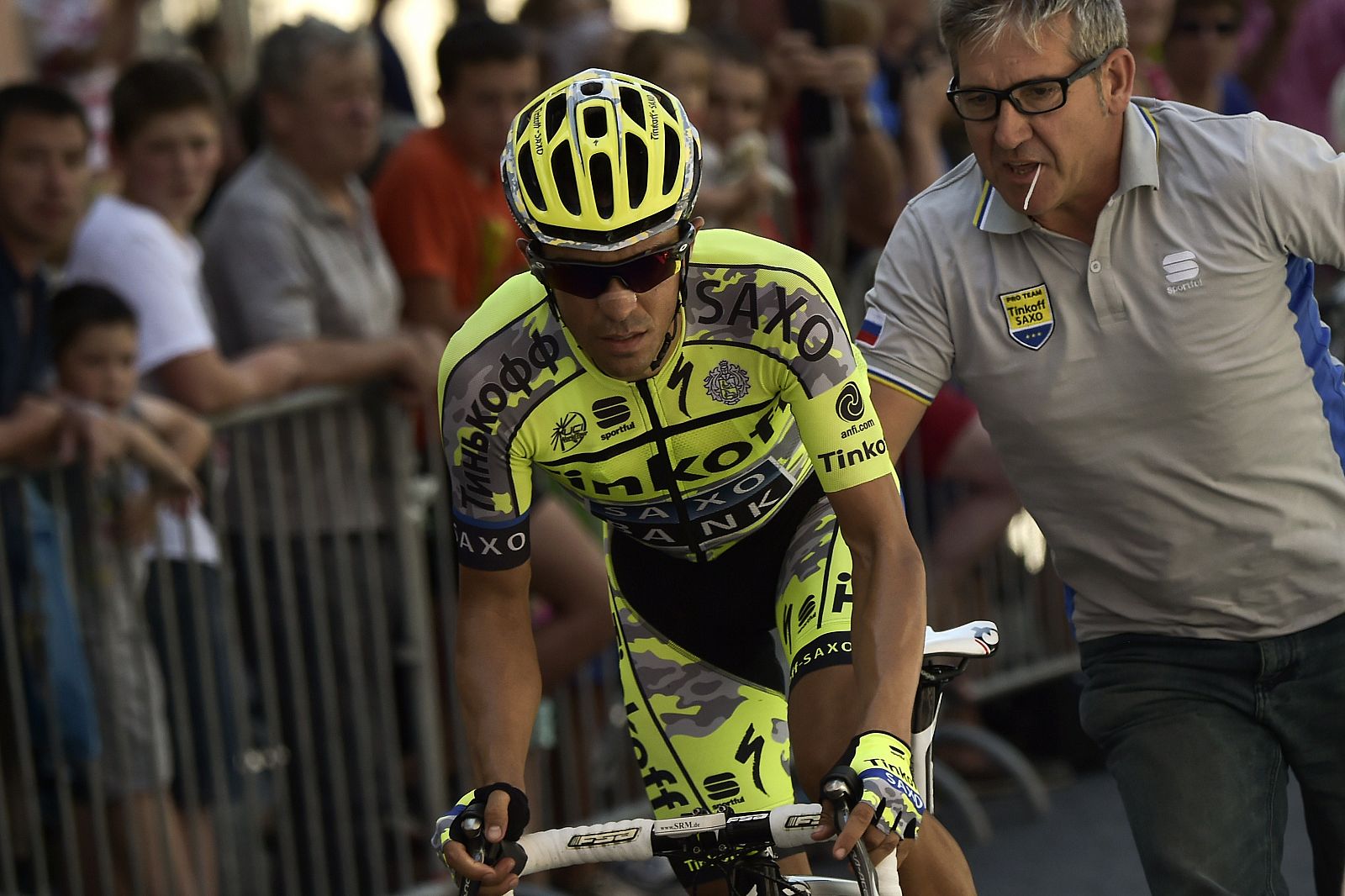 Imagen de Alberto Contador (Tinkoff) durante la décima etapa del Tour de Francia 2015.