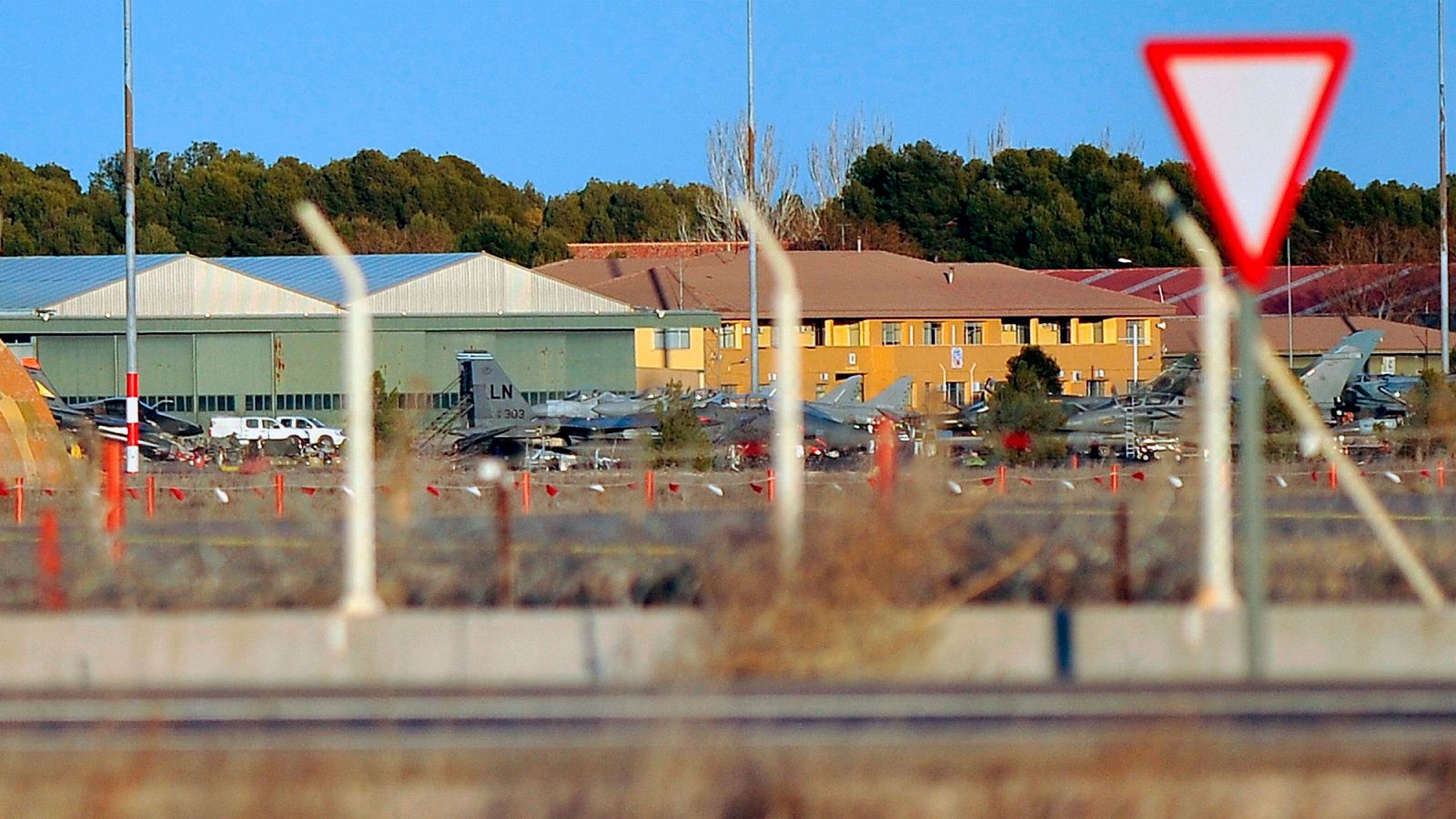Vista de la base aérea de Los Llanos tras el accidente del F-16 griego, el pasado 27 de enero.