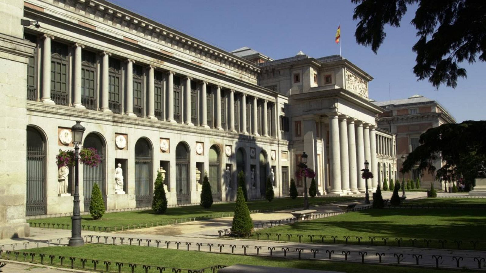  Fachada del Museo del Prado