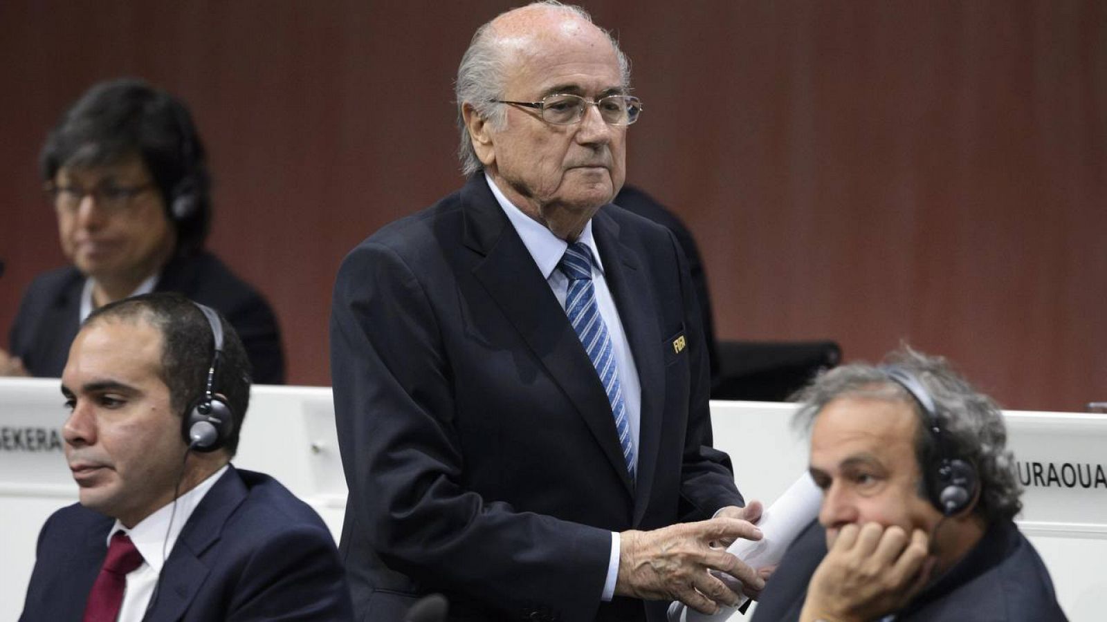 El presidente de la FIFA, Joseph Blatter, anunció medidas internas contra el escándalo de corrupción
