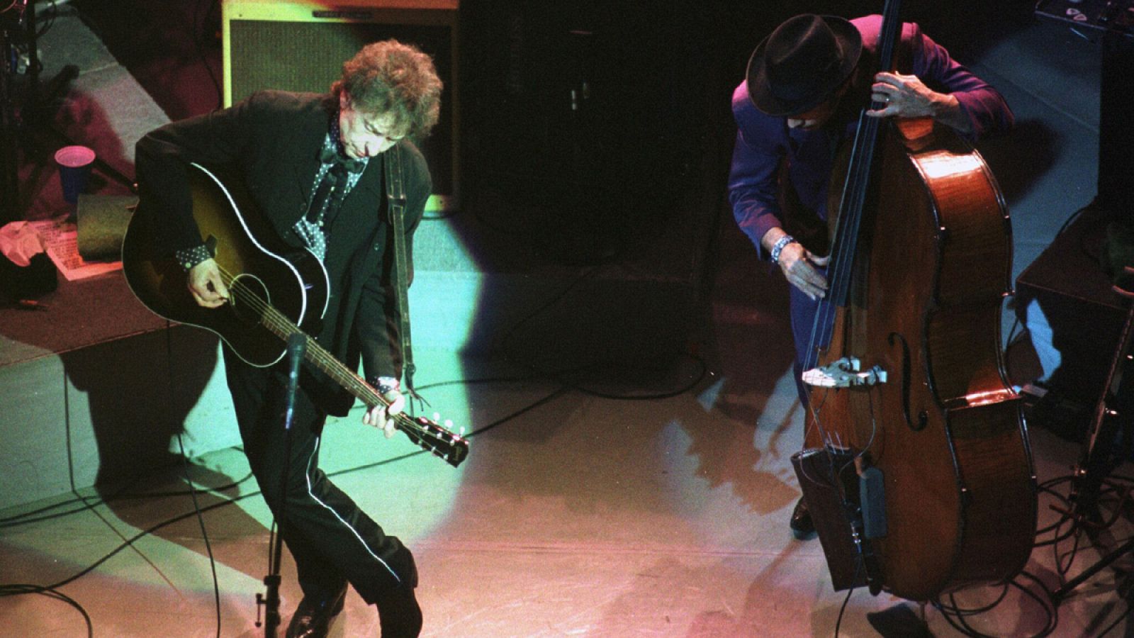 Bob Dylan durante un concierto en Gijón (1999)