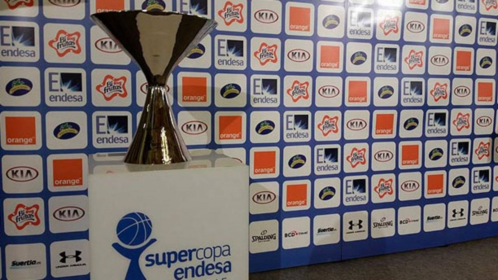 Unicaja-Real Madrid y Barcelona-Gran Canaria, semifinales de la Supercopa