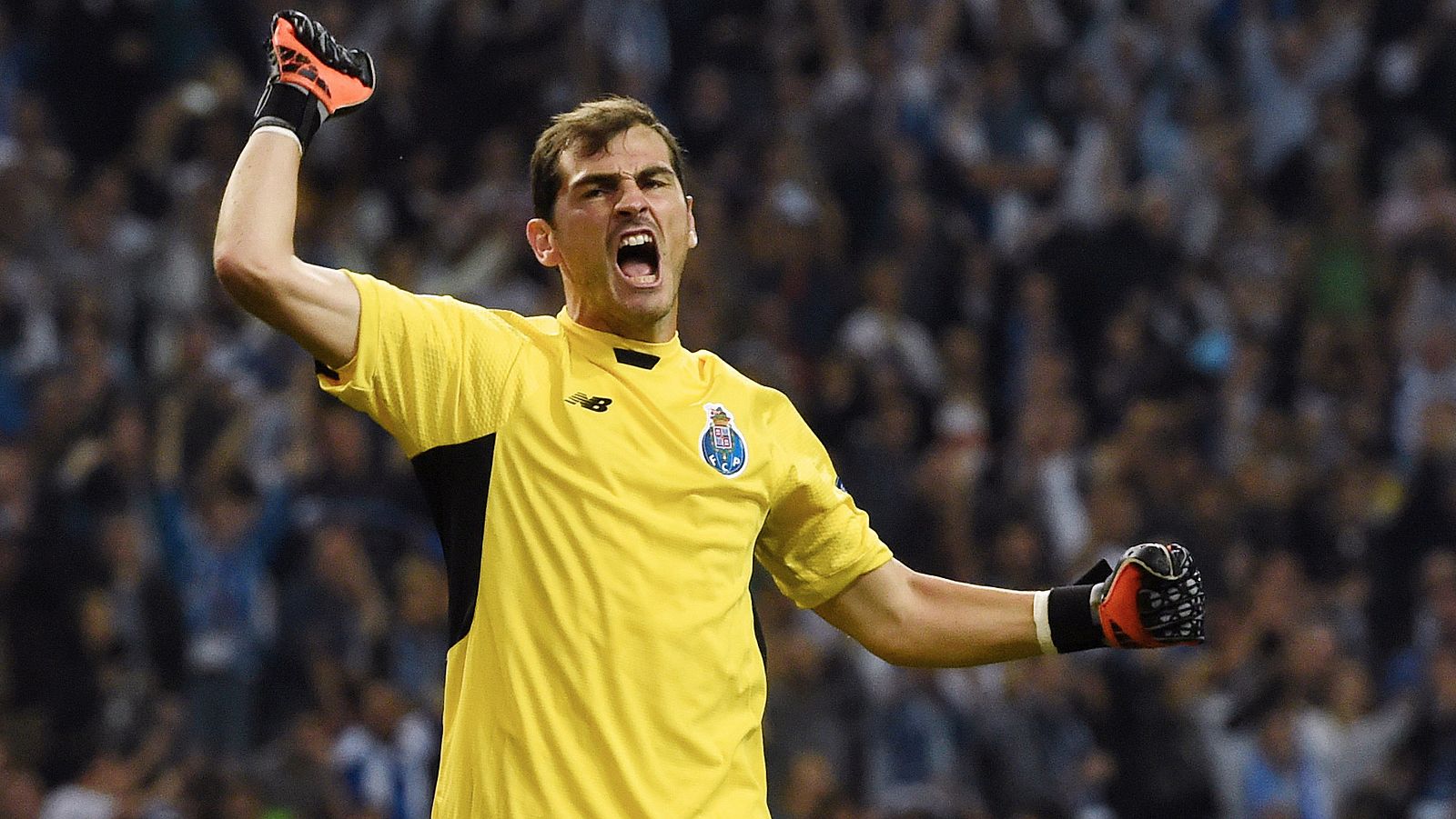 Iker Casillas, en el partido del Oporto contra el Chelsea de Champions.