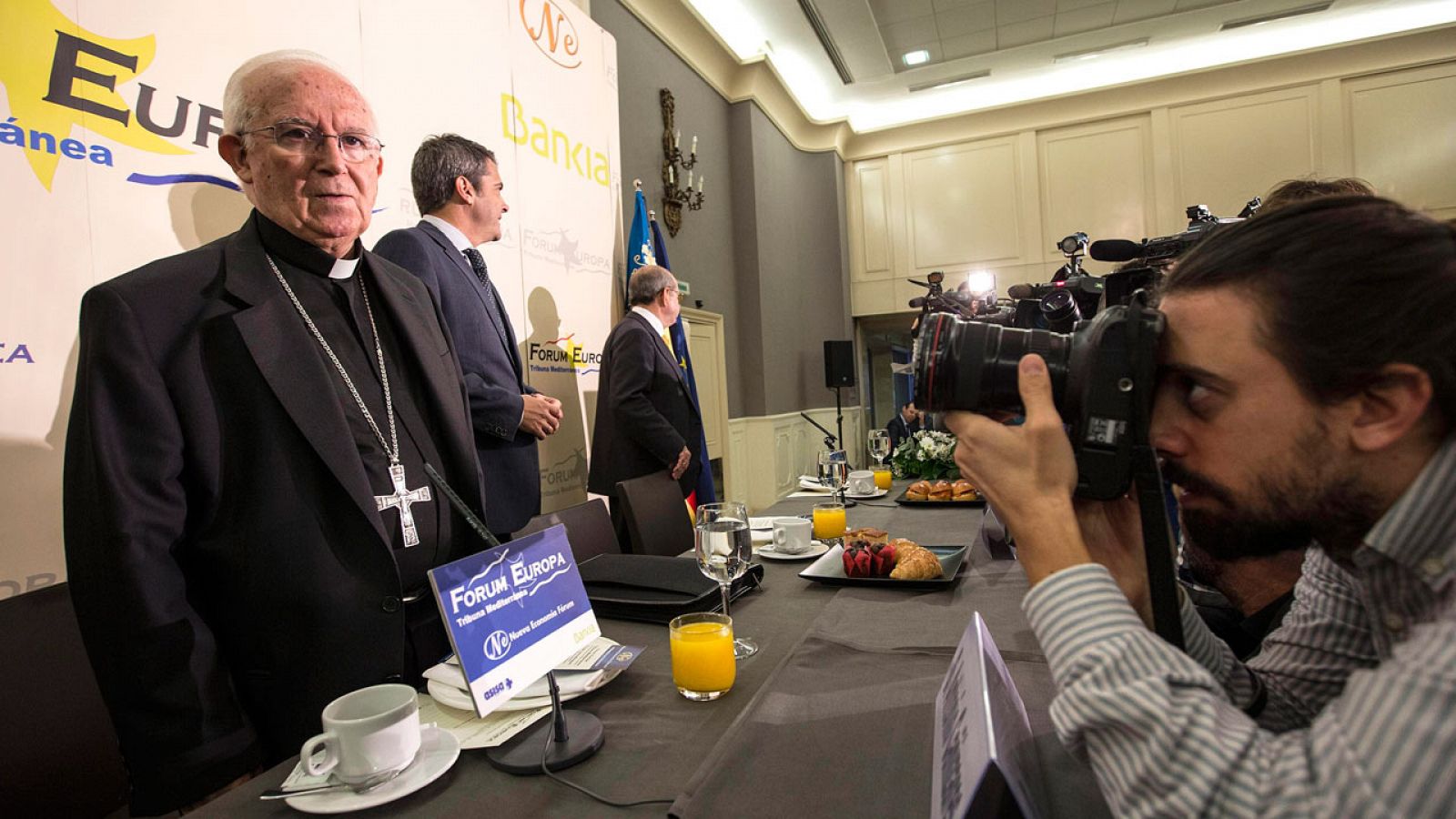 El arzobispo de Valencia, el cardenal Antonio Cañizares, en Forum Europa Tribuna Mediterránea