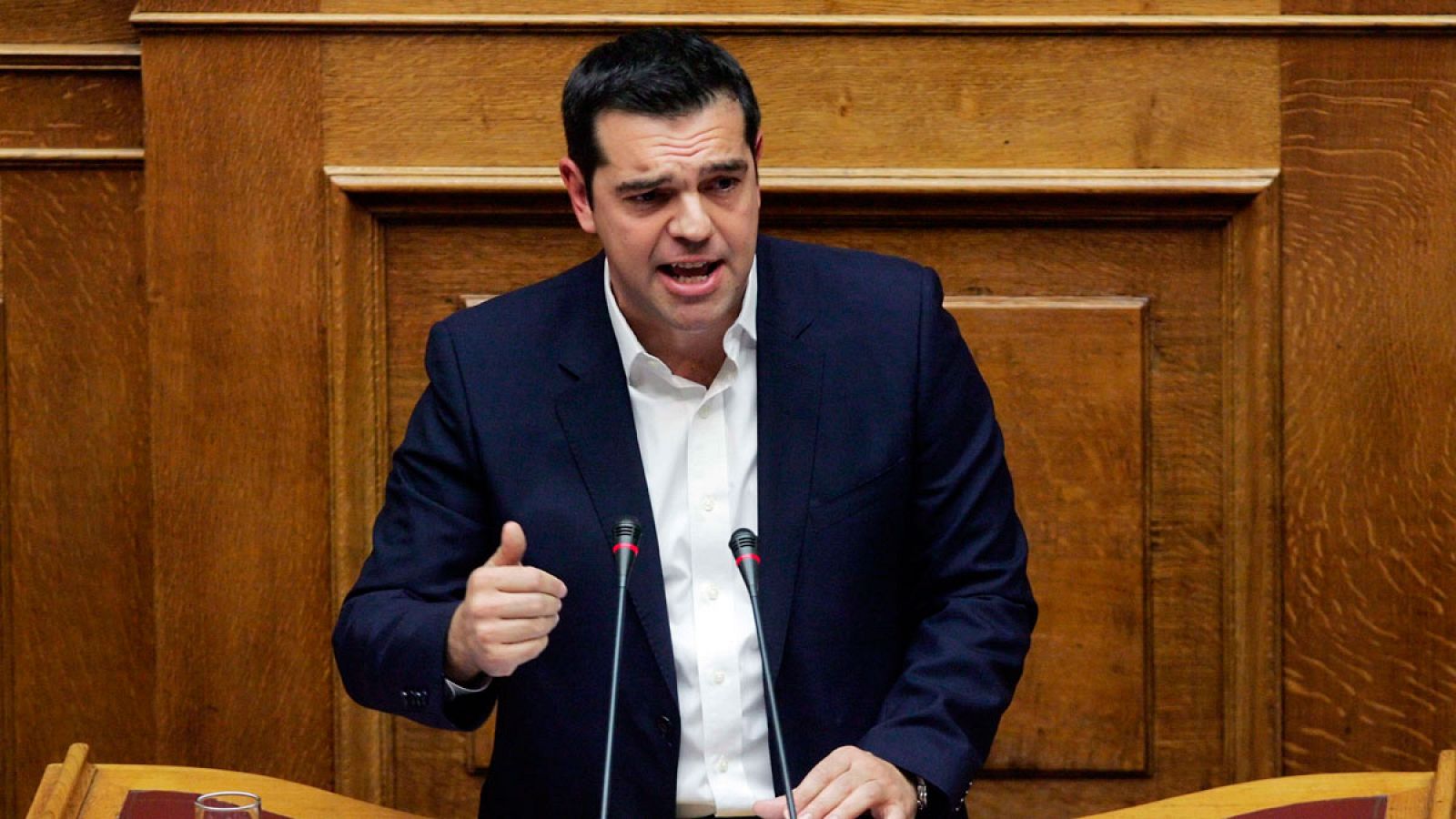 El primer ministro girego, Alexis Tsipras, durante su intervención en el Parlamento griego.