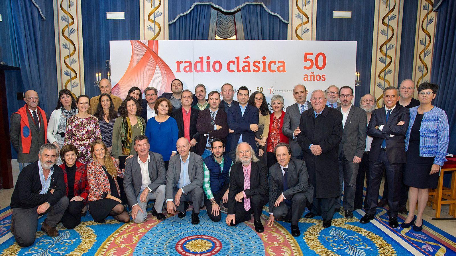 Foto de familia de la presentación de la nueva temporada de Radio Clásica, que cumple 50 años.