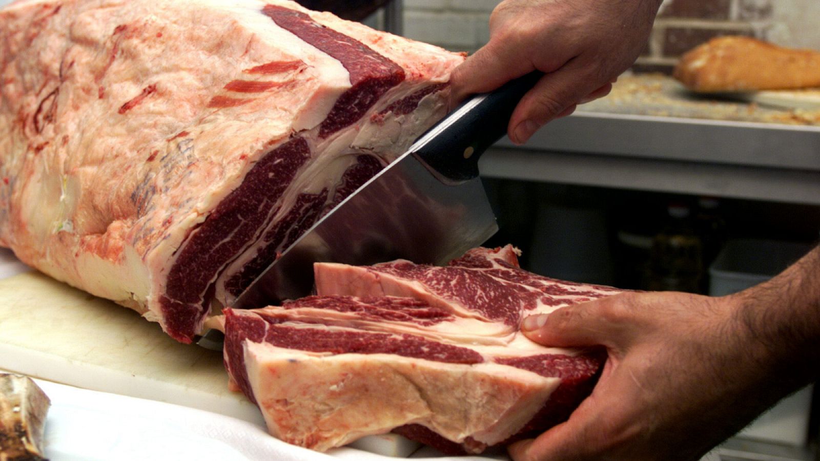 La OMS entiende por carne roja "toda la carne muscular de los mamíferos".
