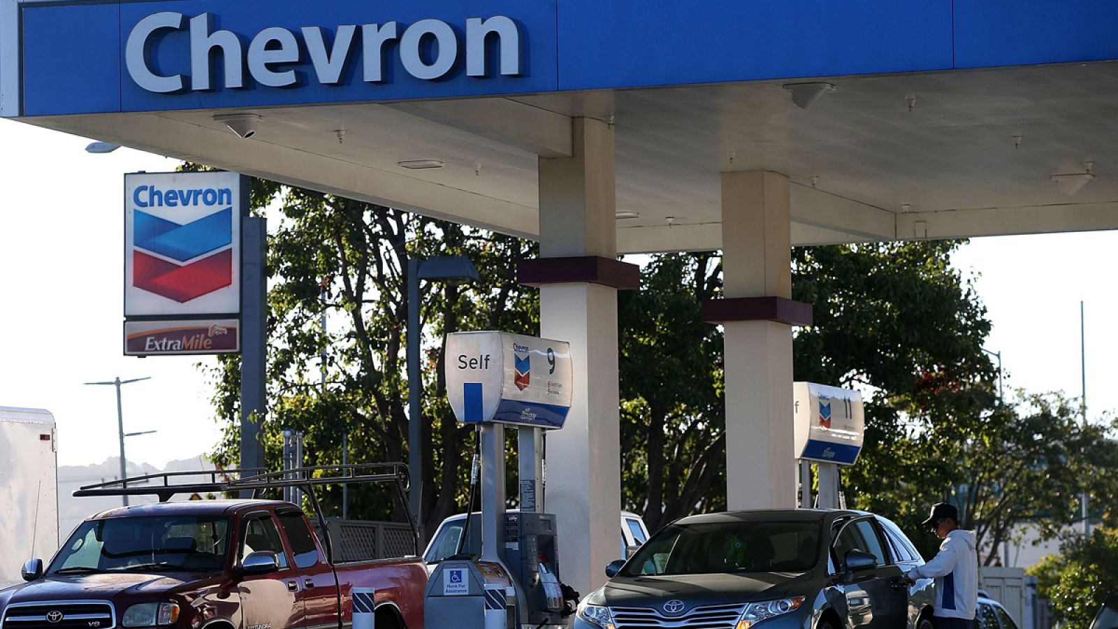 Una gasolinera de Chevron en California