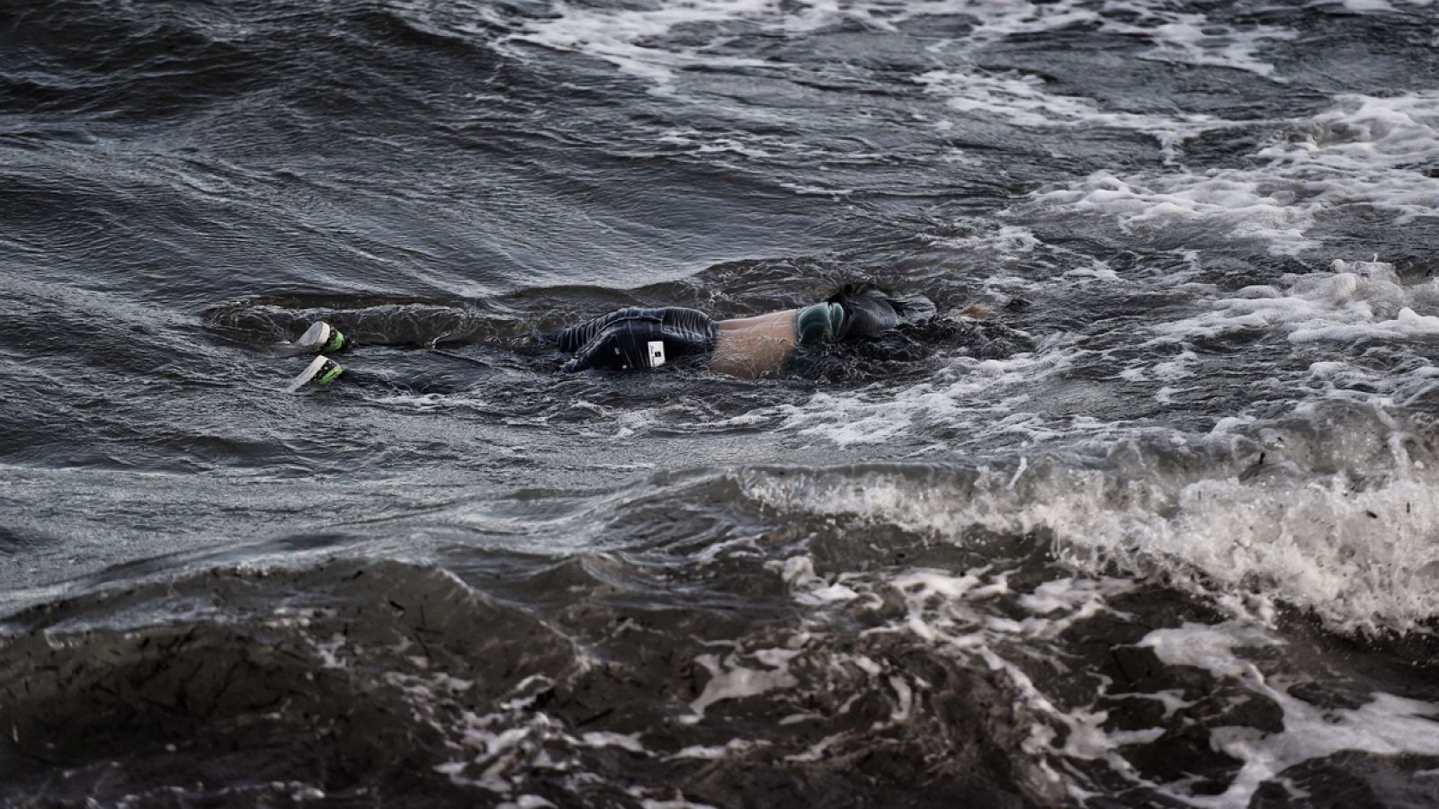 Uno de los once fallecidos en un naufragio cerca de la isla de Samos, en Grecia