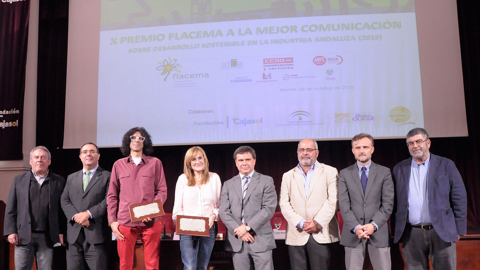 premiados del X Premio Flacema a la mejor comunicación sobre desarrollo sostenible en la industria andaluza