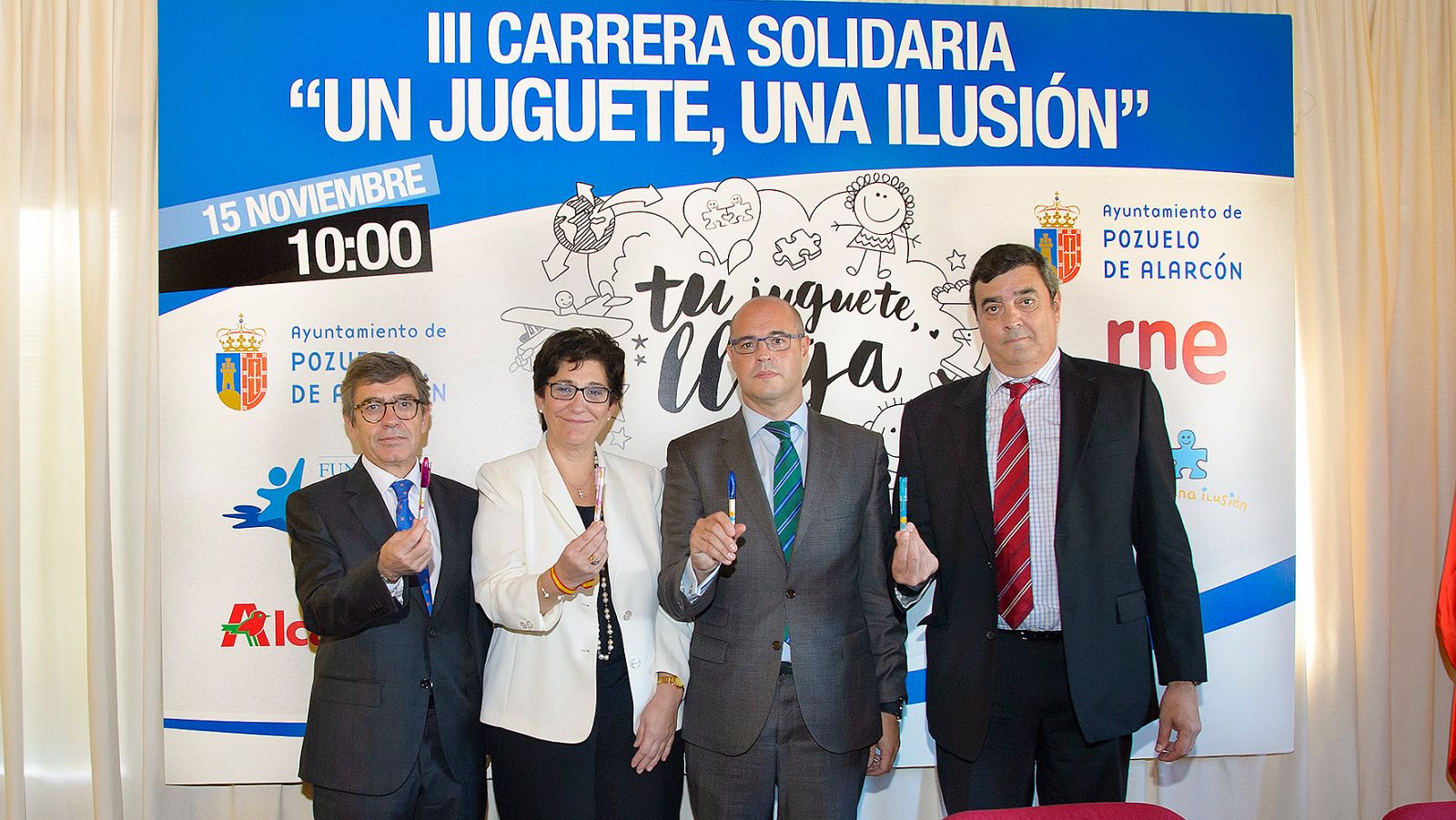 De derecha a izquierda: Antonio Szigriszt, Alberto Azcona, Susana Pérez Quislant y Antonio Chicón.