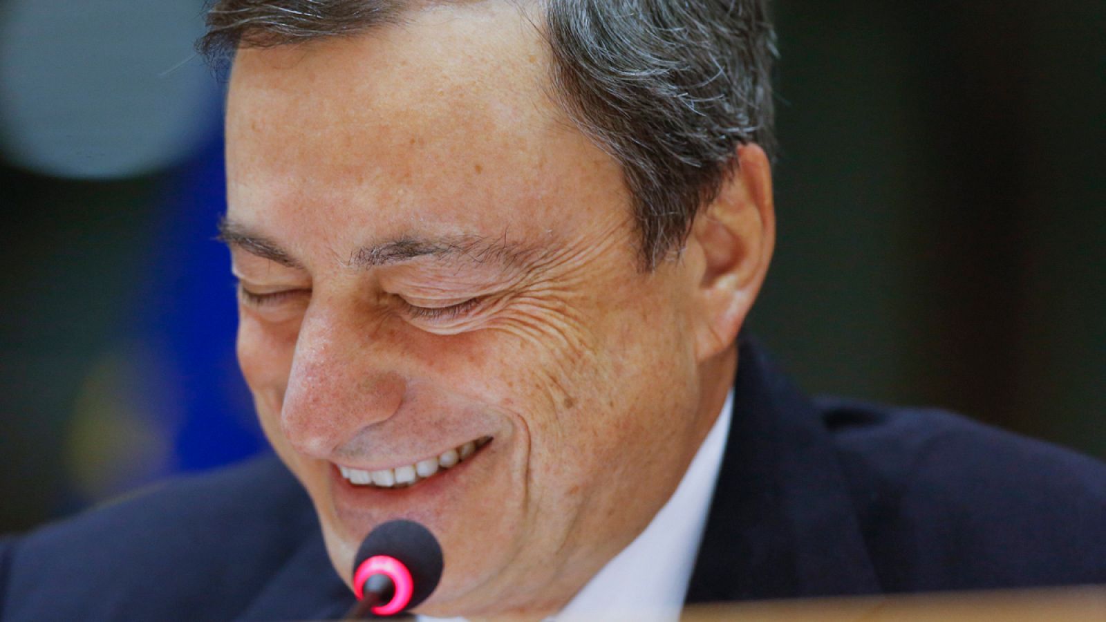 El presidente del BCE, Mario Draghi, comparece en la Eurocámara