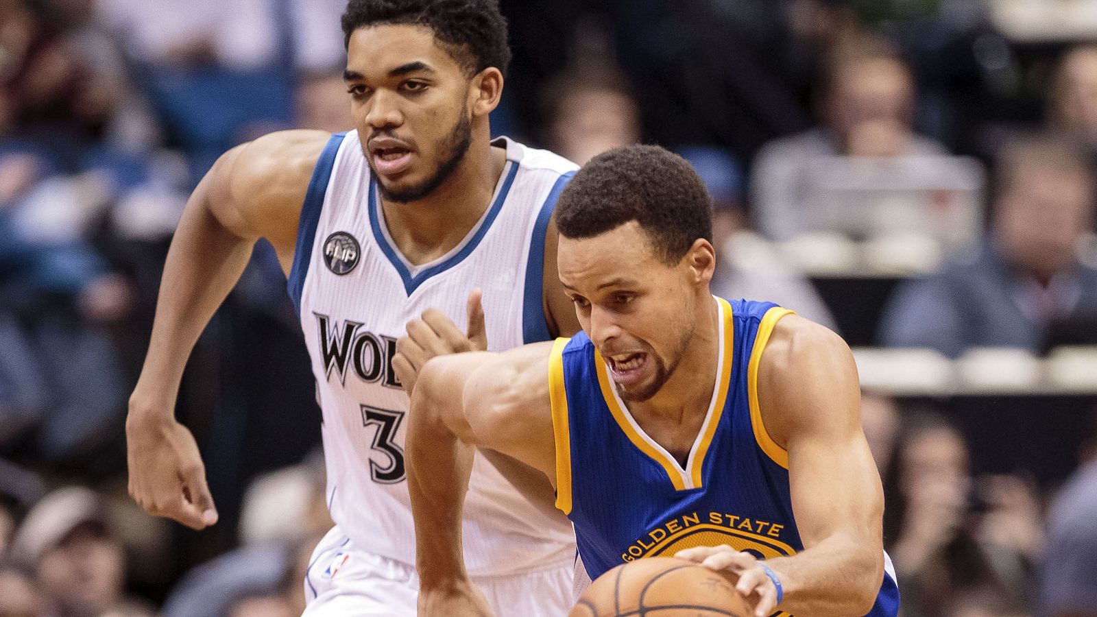 Curry, ante los Timberwolves