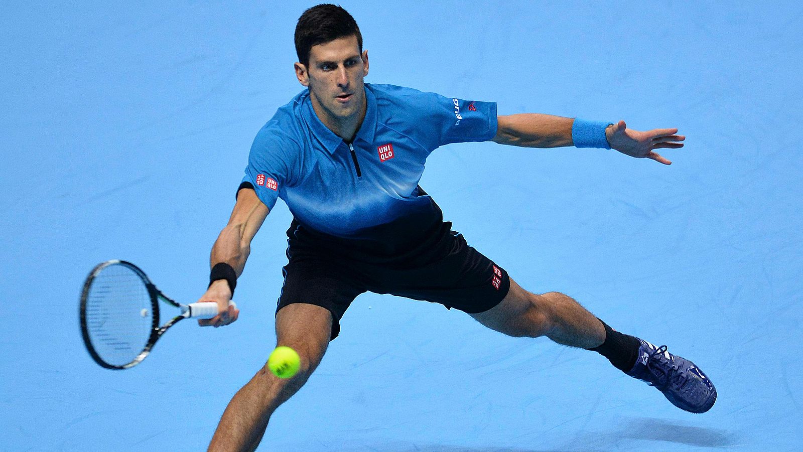 Djokovic barre a Nishikori