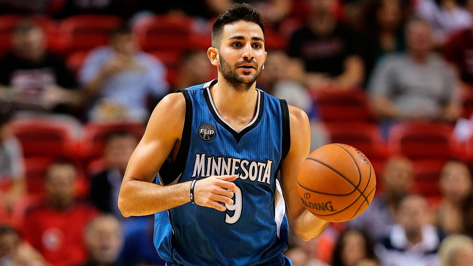 Ricky Rubio regresa con victoria