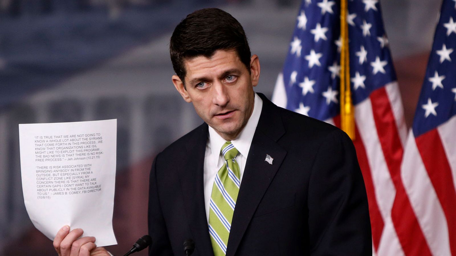 El portavoz de la Cámara de Representantes, Paul Ryan, comparece ante los medios tras la aprobación de la propuesta de ley de endurecimiento de los requisitos a los refugiados sirios.