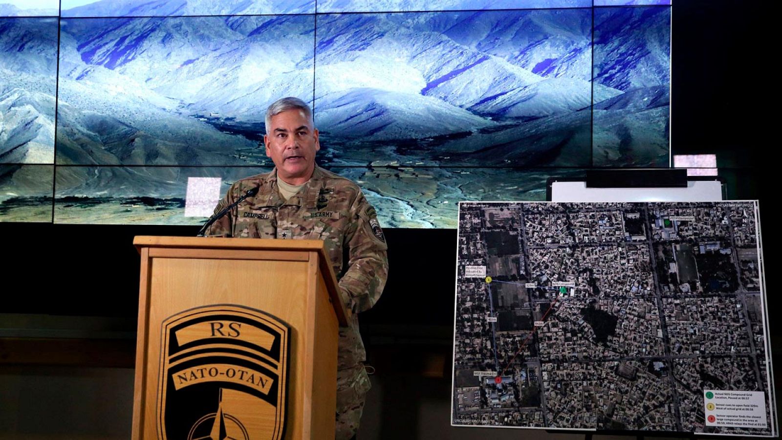 El comandante John Campbell, máximo responsable militar de EE.UU. en Afganistán