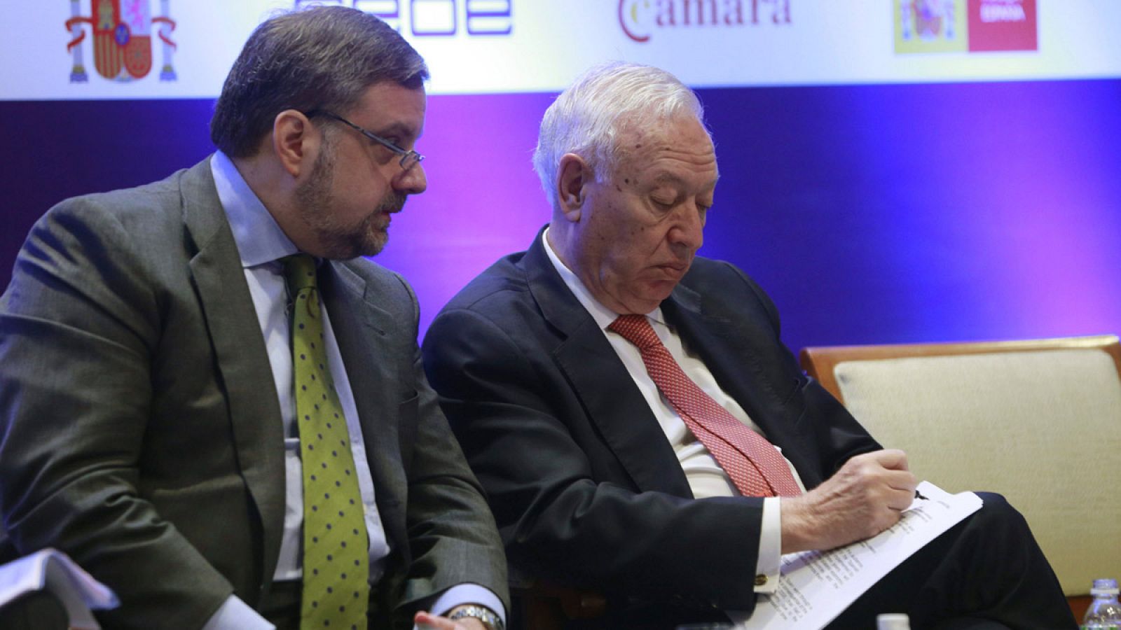 El embajador en India, Gustavo de Arístegui, con el ministro de Exteriores, José Manuel García-Margallo