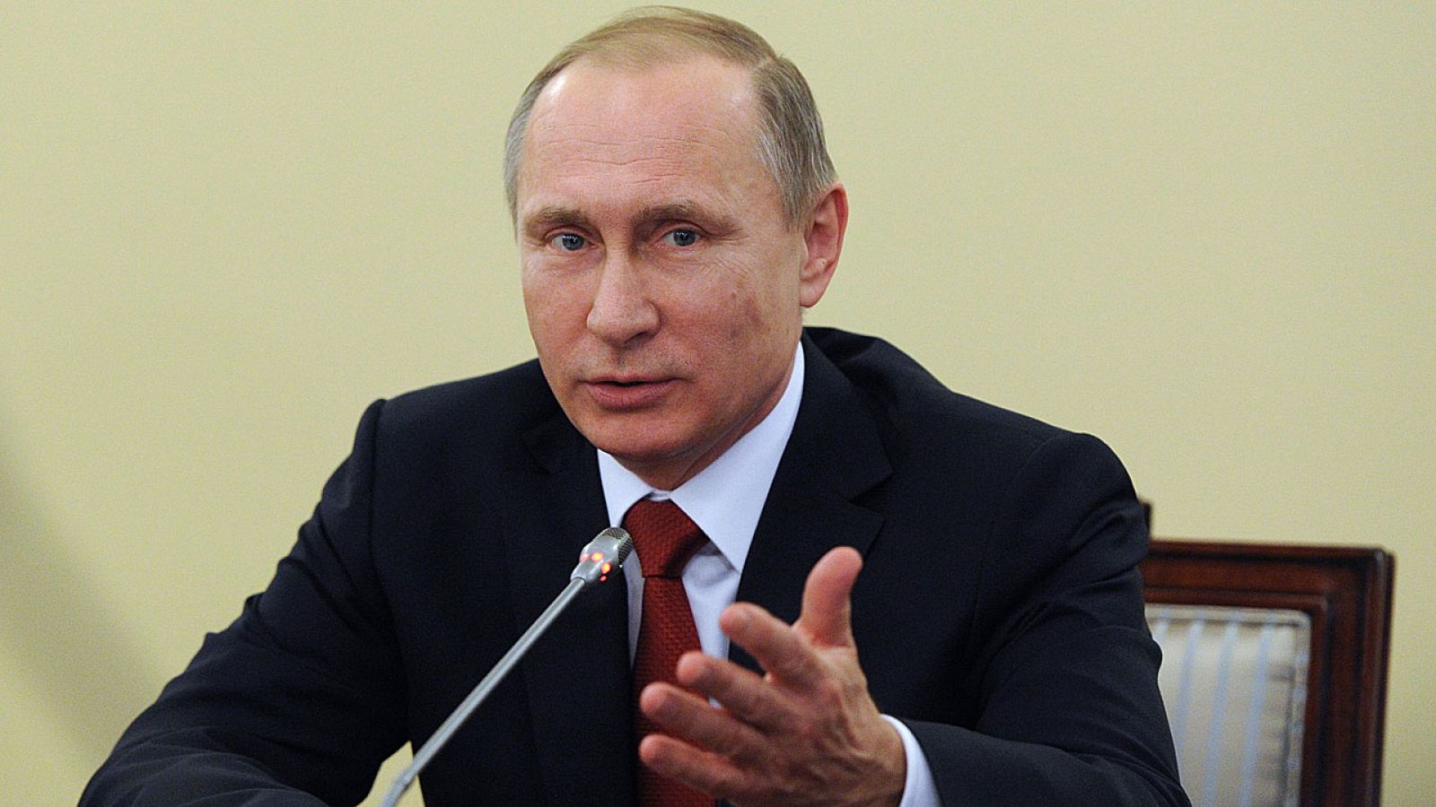 Putin suspende el acuerdo de libre comercio con Ucrania.