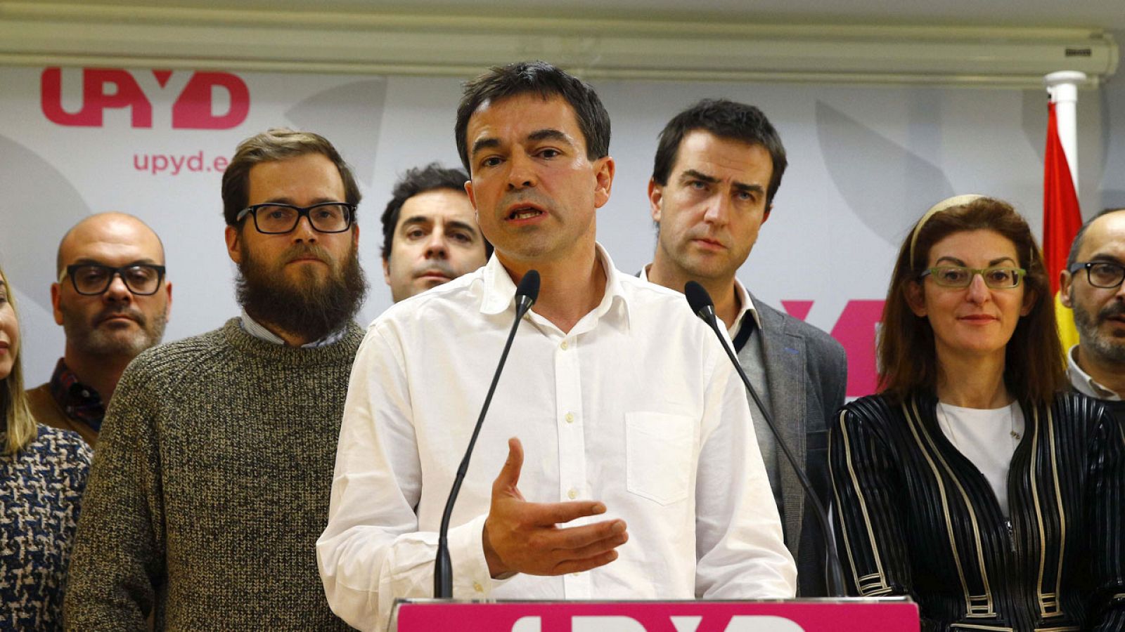El candidato de UPyD, Andrés Herzog, en la rueda de prensa tras el consejo de dirección del partido.