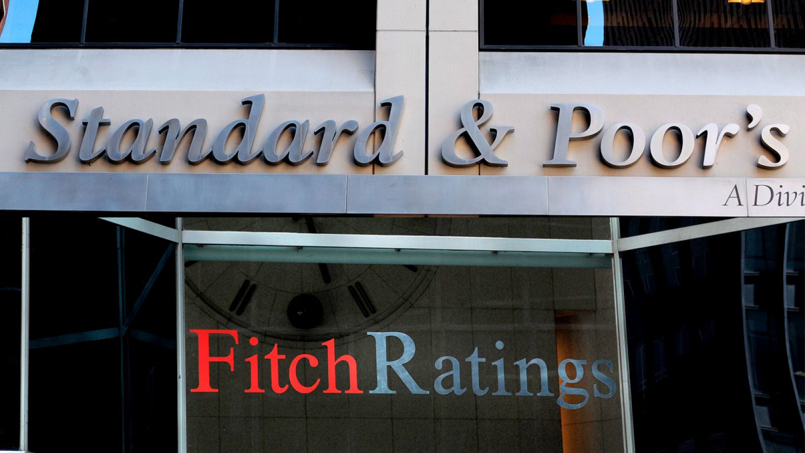 Fitch y S&P retirarán el 'rating' de Madrid