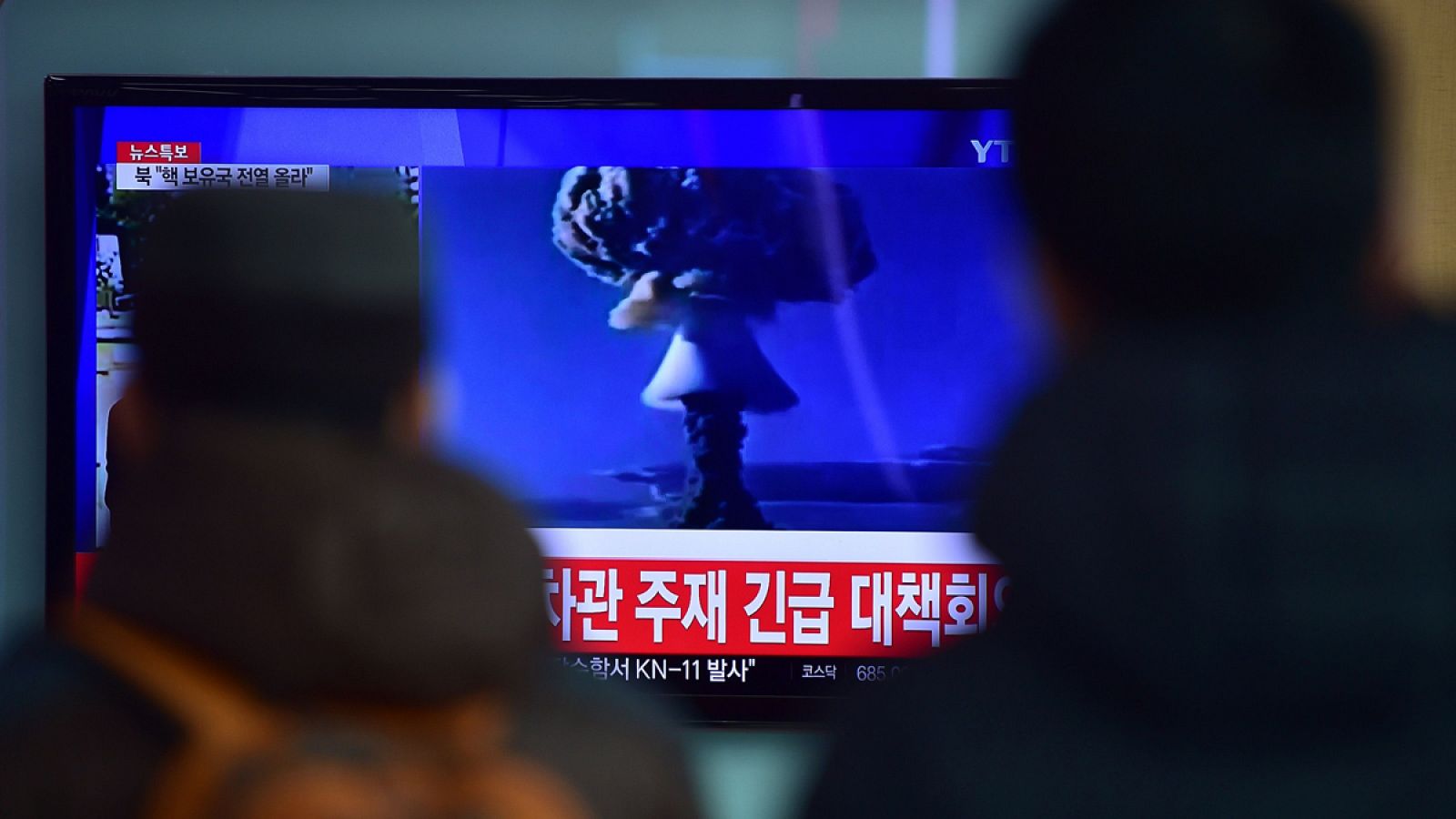 Momento en el que la televisión surcoreana informaba sobre el anuncio de Pyongyang de haber realizado una explosión termonuclear.