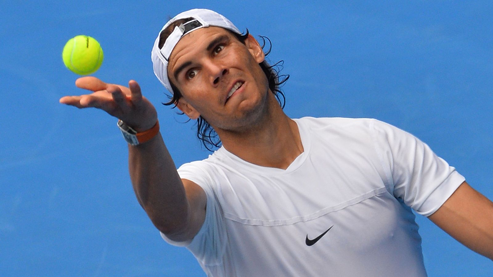 Nadal debuta ante Verdasco en Australia