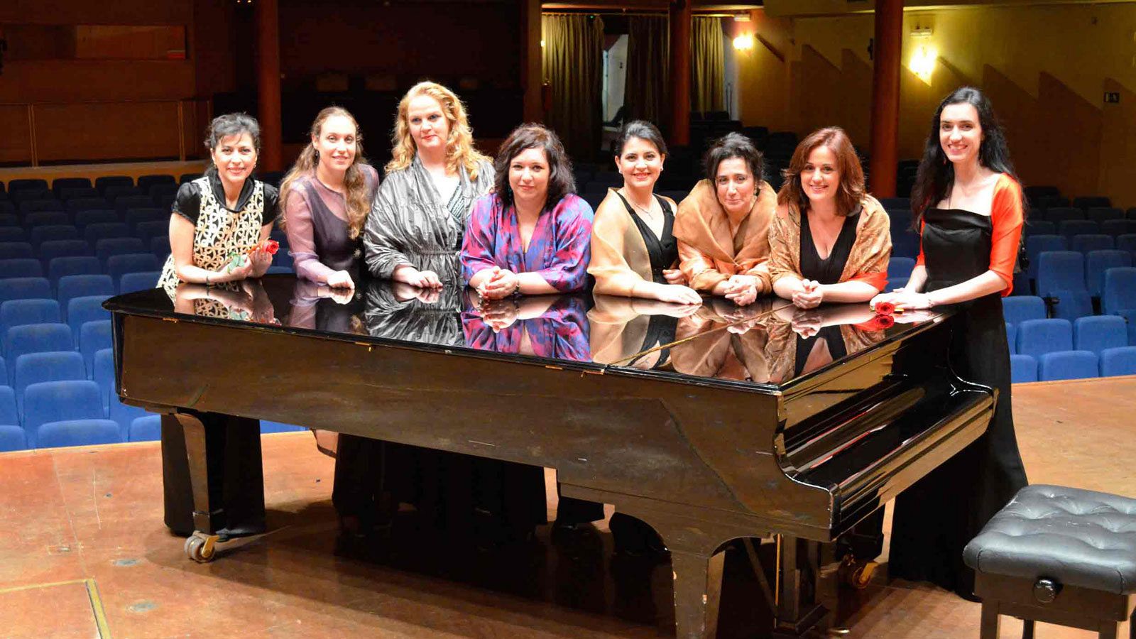 Grupo vocal femenino Kamaria