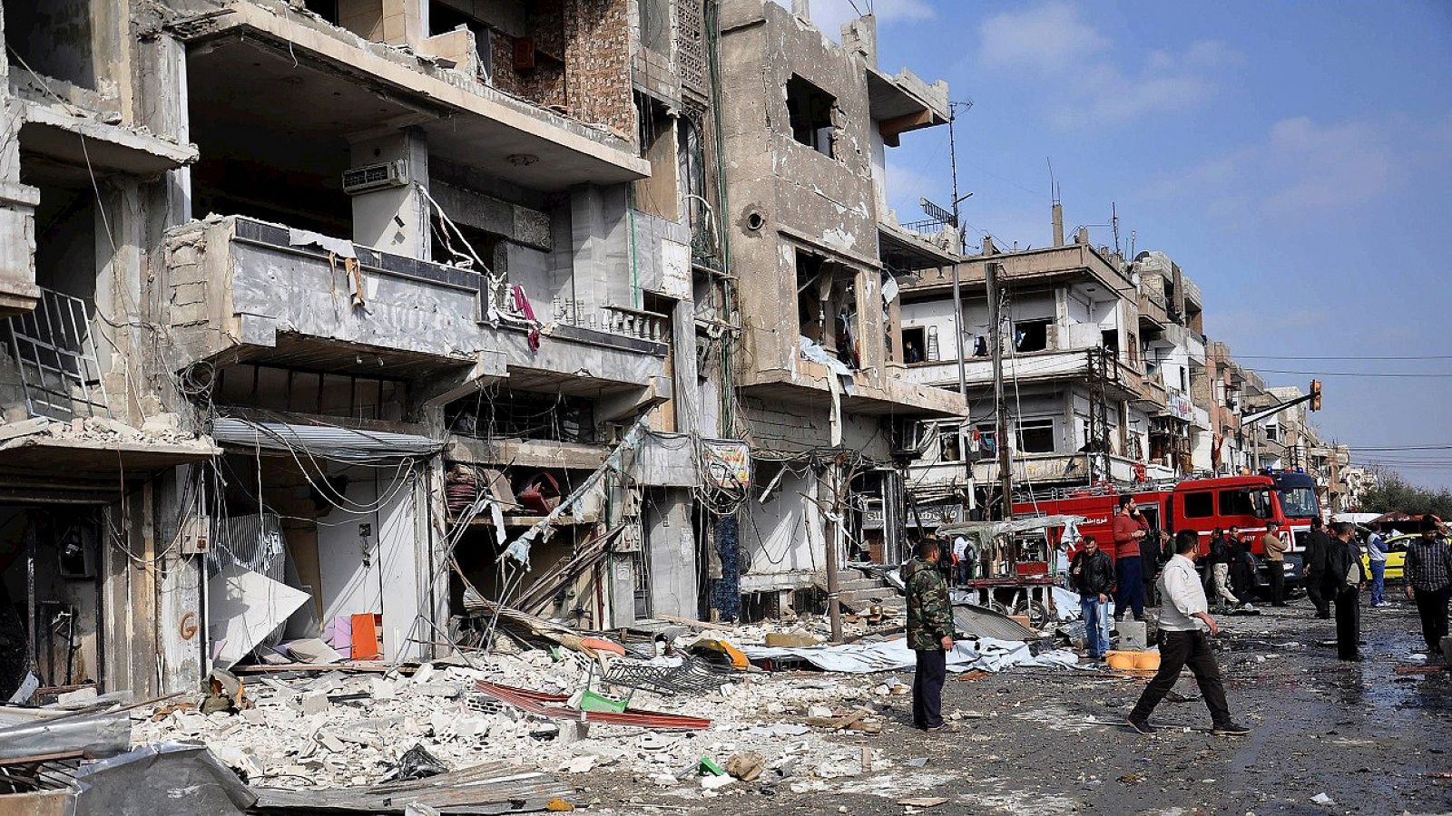 Lugar del atentado en el barrio chií de Al Zahra, en Homs, Siria. el 21 de febrero de 2016. EFE/EPA