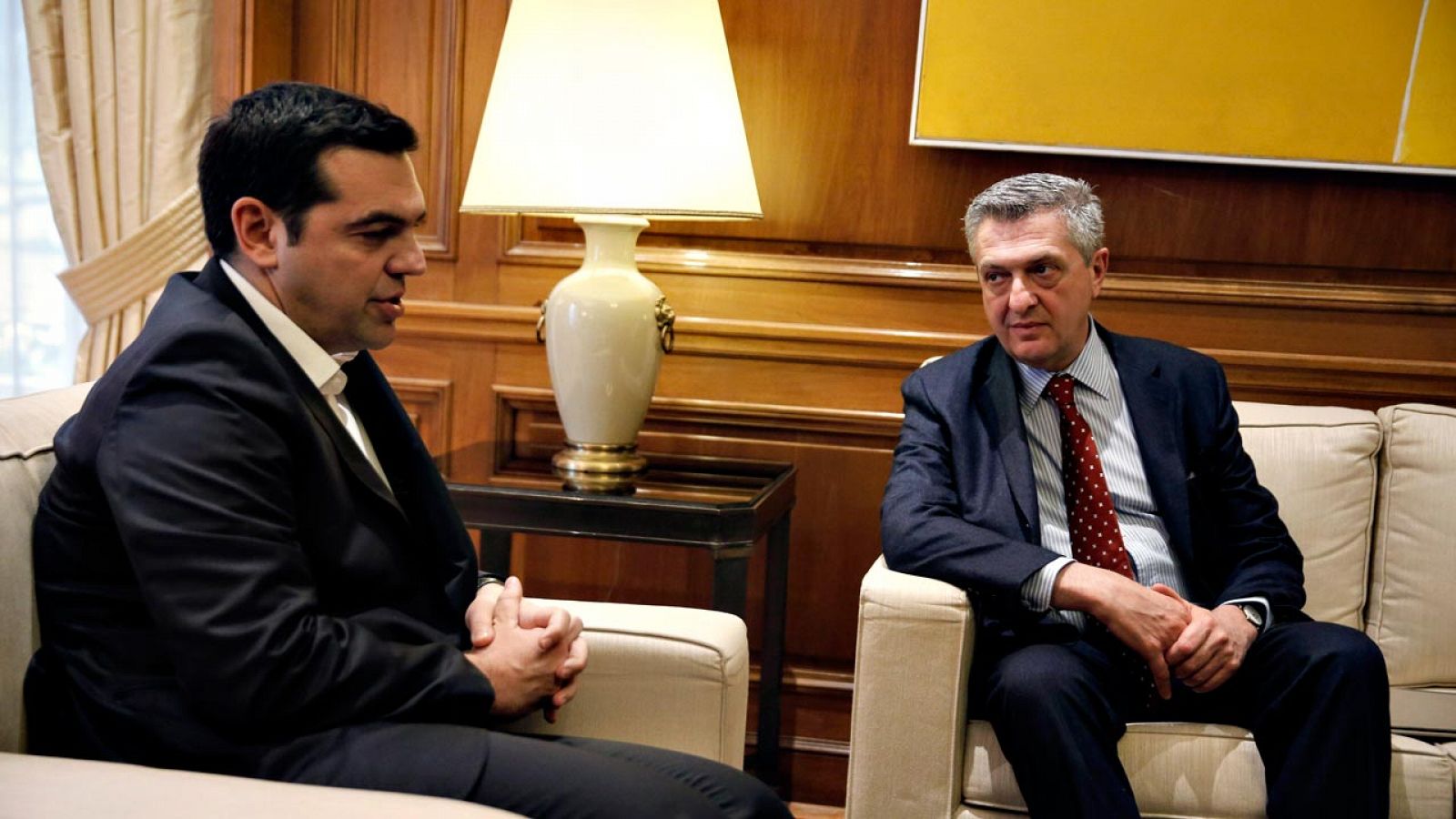 Tsipras se ha reunido con el Alto Comisionado de Naciones Unidas para los Refugiados, Filippo Grandi
