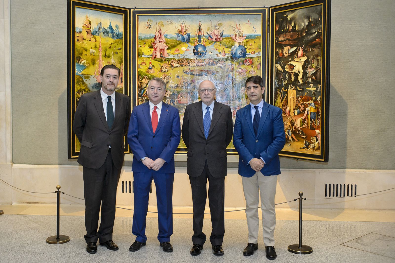 De izquierda a derecha: Miguel Zugaza, José Antonio Sánchez, José Pedro Pérez-Llorca y Manuel Ventero