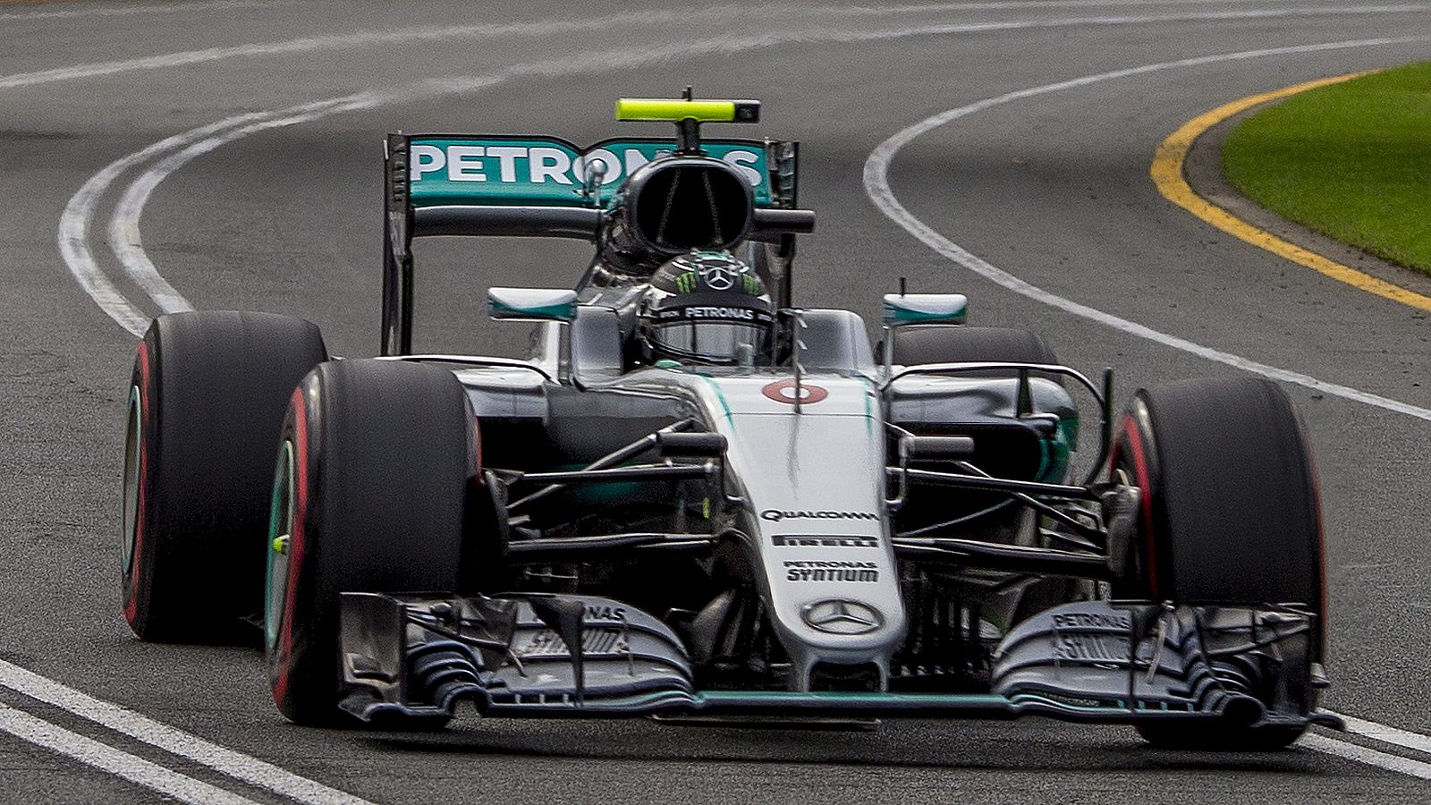Nico Rosberg, en Melbourne, donde se alzó con la primera carrera del campeonato y el primer liderato del Mundial.