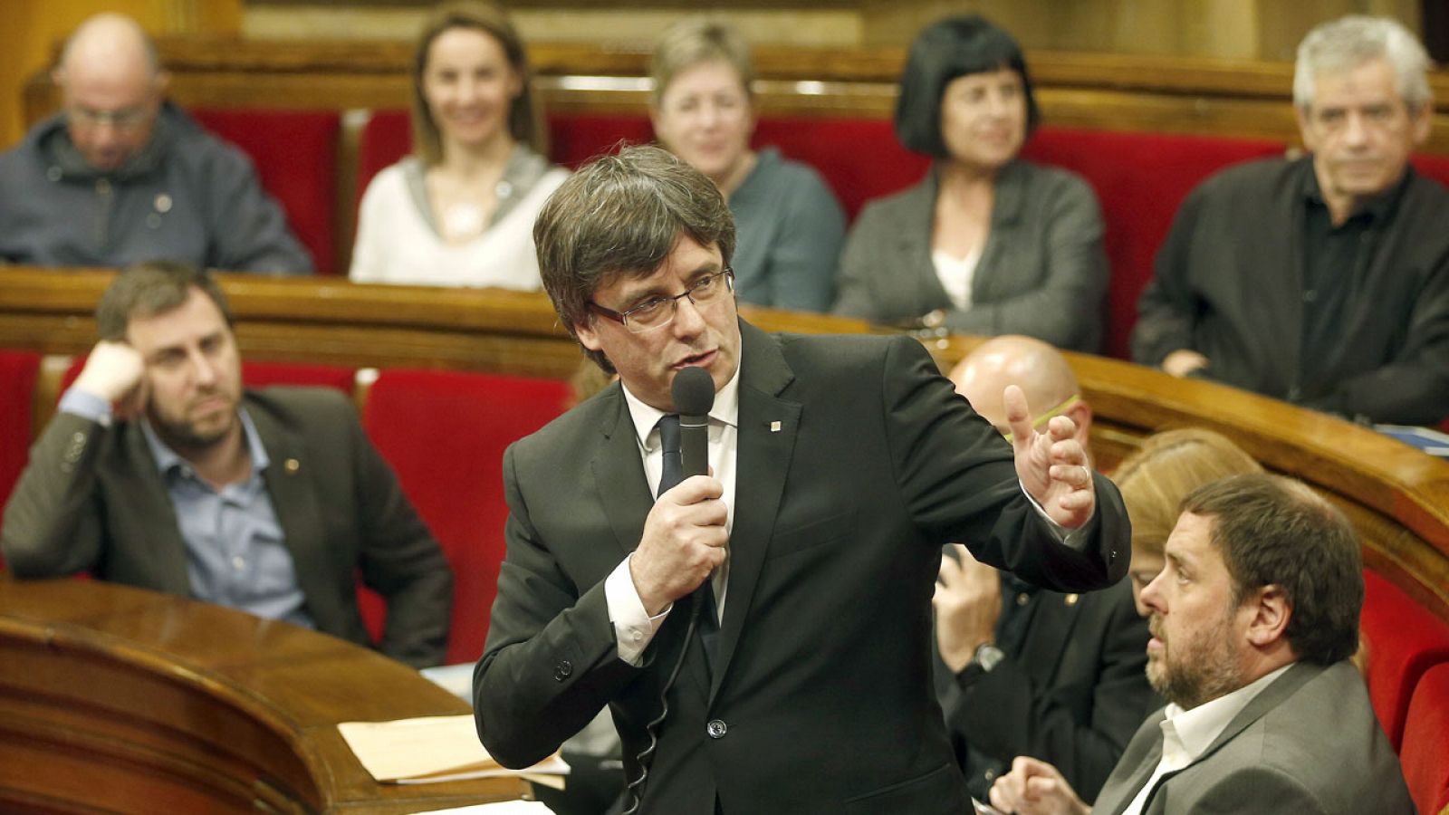 El presidente catalán, Carles Puigdemont, en el Parlament este miércoles