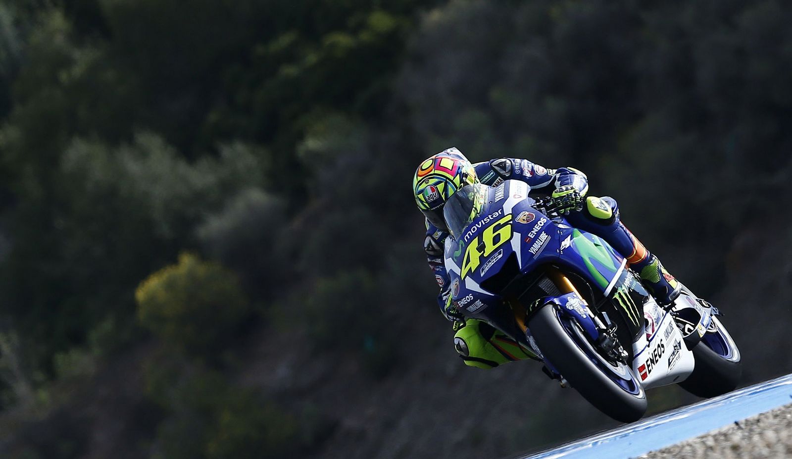 Rossi (Movistar Yamaha Motogp) durante la tanda de clasificación.