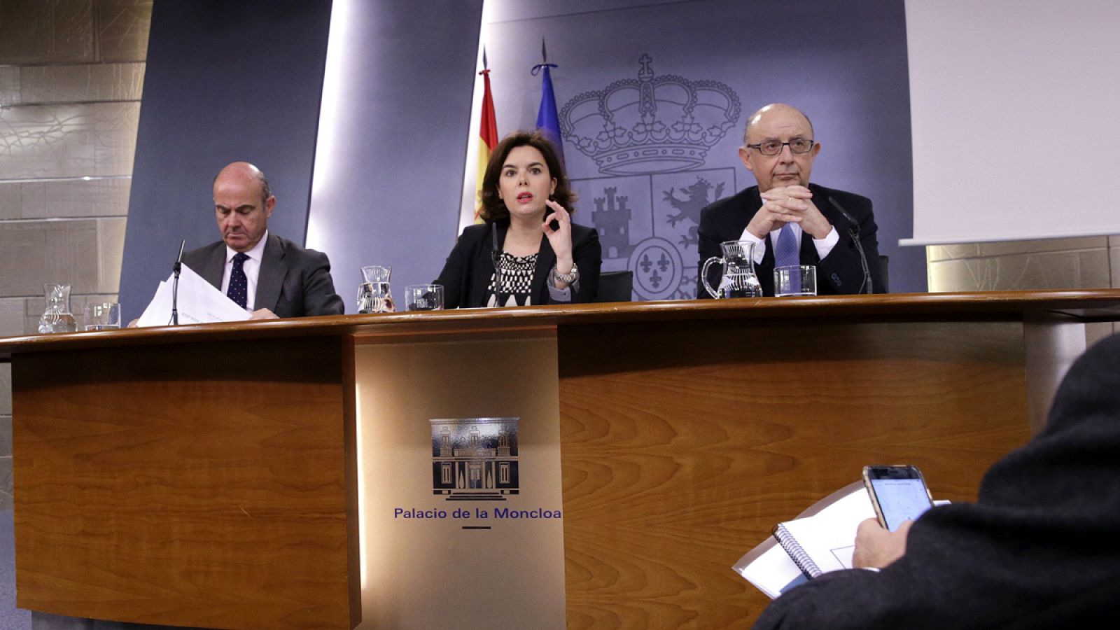 Consejo de Ministros: Guindos, Santamaría y Montoro