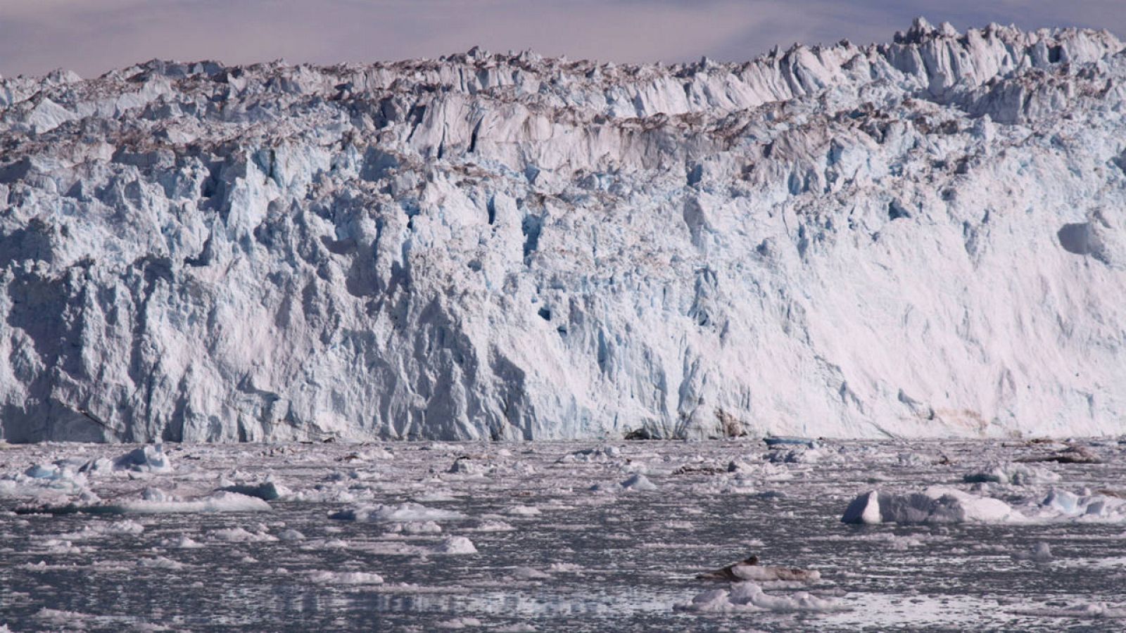 Un glaciar en Groenlandia